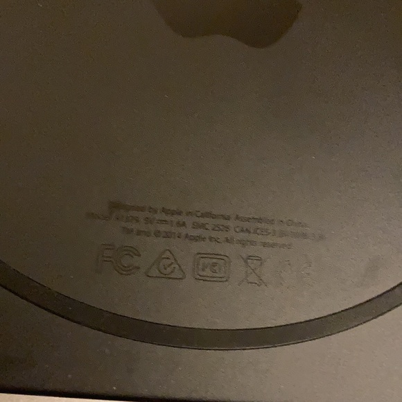 Brand New! Apple USB SuperDrive - Picture 9 of 10